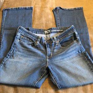 Women’s Signature Levi Strauss & Co. Jeans